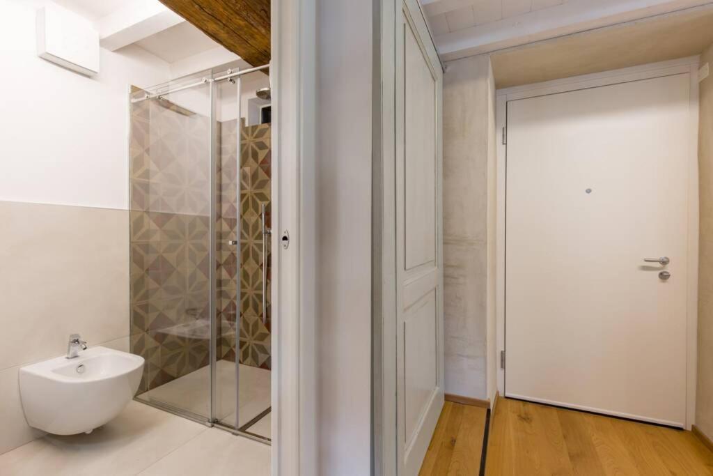 Luxury Design Apt With Amazing View Apartment เวโรนา ภายนอก รูปภาพ